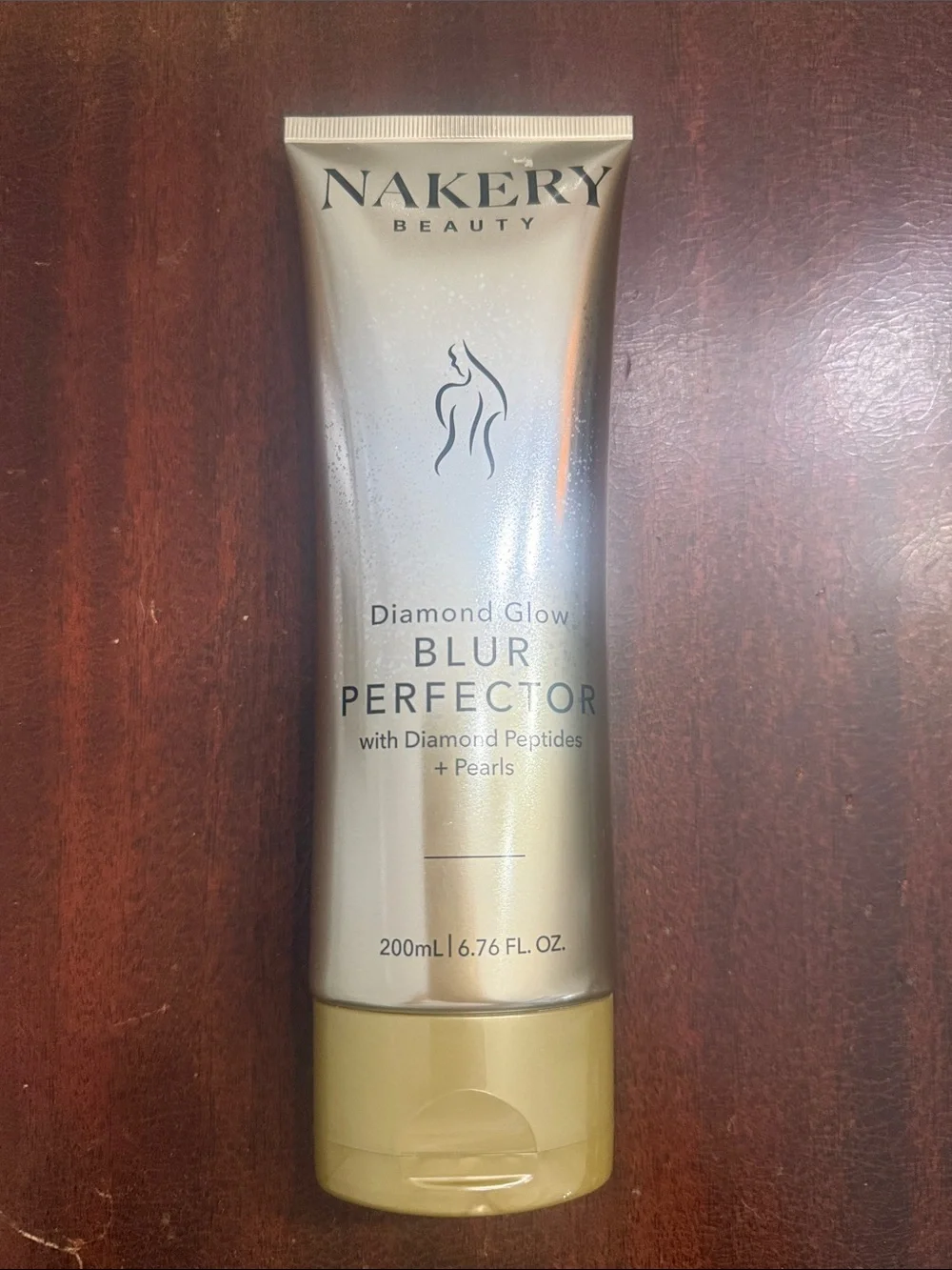 Nakery Beauty Diamond Glow Blur Perfector